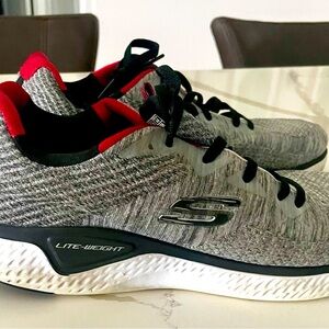 Pre-owned Skecher men size 12